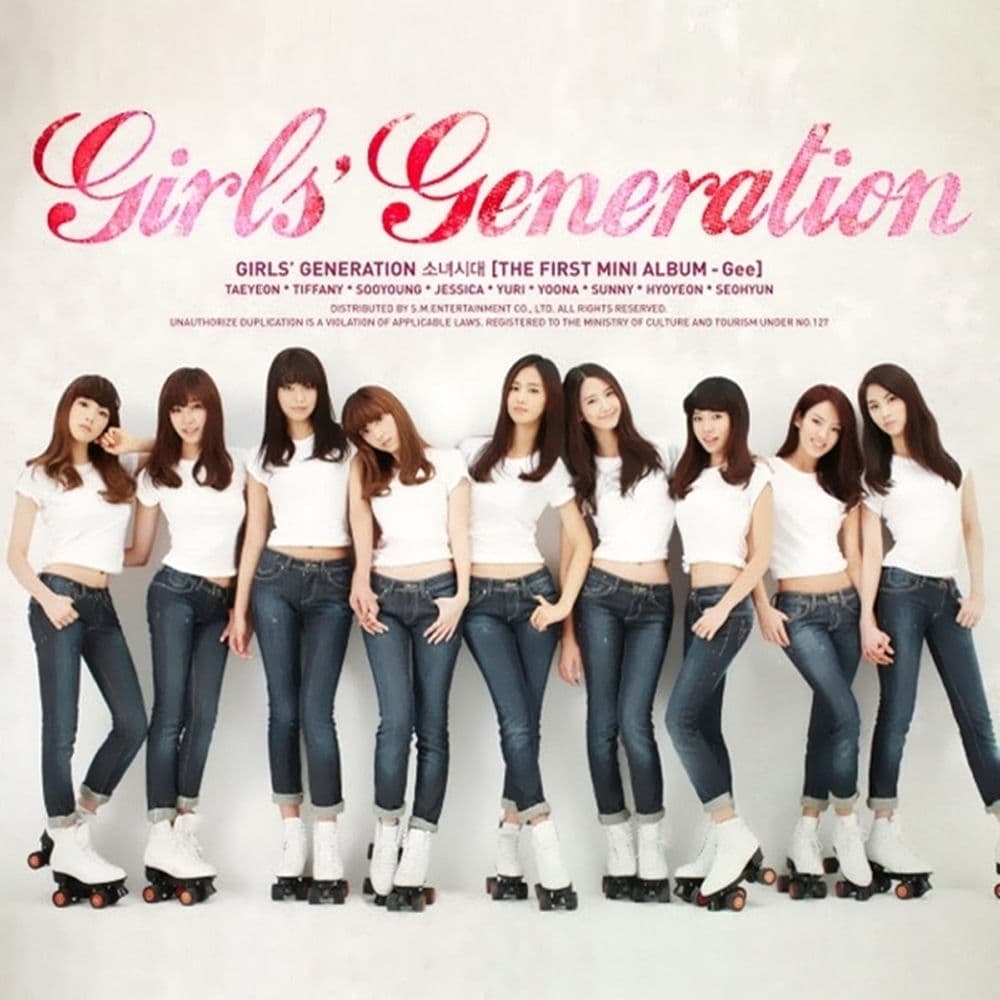 Gee - The First Mini Album cover